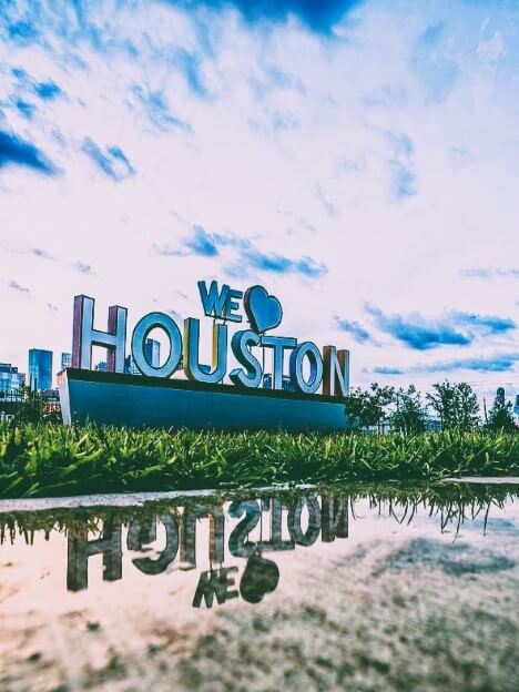 Flights to Houston (IAH)